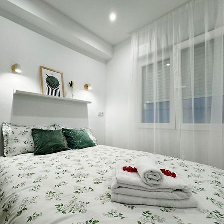 Pension Myd La Vega Oviedo Exterior photo